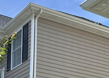 Gutter Brightening vs. Gutter Cleaning: Which Does Your Home Really Need?